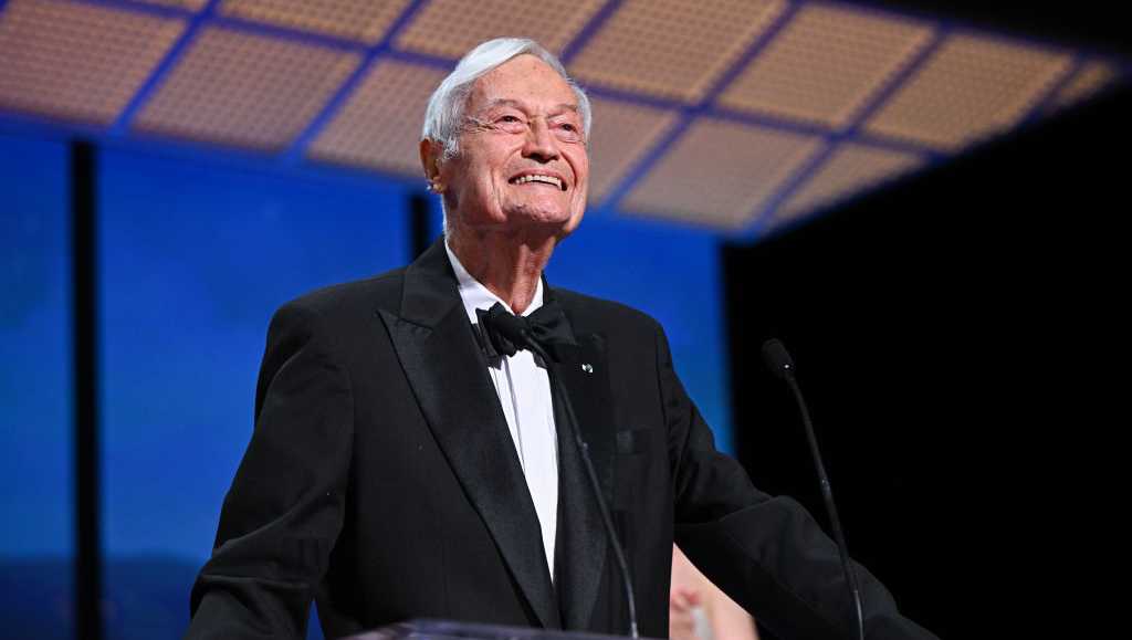 Roger Corman, Hollywood mentor and 'King of the Bs,' has died at age 98
