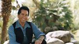 Wayne Newton extends Las Vegas residency at the Flamingo: Here are the new dates