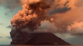 Italia eleva al máximo el nivel de alerta tras la erupción de los volcanes Estrómboli y Etna