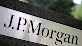 JPMorgan executive sells $596k in company stock By Investing.com