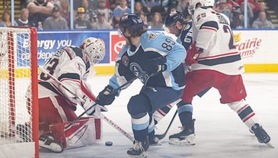 Monday's hockey: Griffins lose 5-2 in Milwaukee, Danielson scoreless in debut