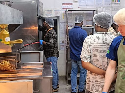 Food Safety Officials Inspect Cloud Kitchens In Hyderabad's Ameerpet Area. Here's What They Found