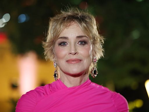 Sharon Stone recuerda su intento fallido de protagonizar Barbie en los 90 y cómo hubiera sido: "Nos echaron del estudio"