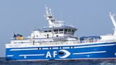 Malvinas reanudará cuando mejore el tiempo el rescate de los tripulantes del buque hundido