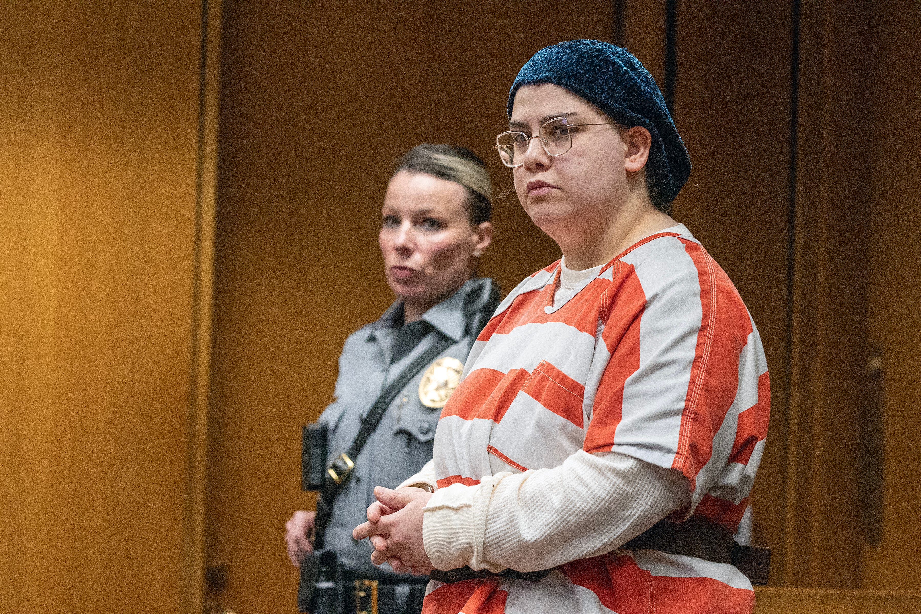 Naomi Elkins, Lakewood woman charged with killing her two toddlers, agrees to stay in jail