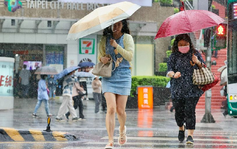 3縣市大雨特報！雨勢持續到入夜 慎防雷擊、強陣風