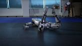 Humanoid robots are learning to fall well