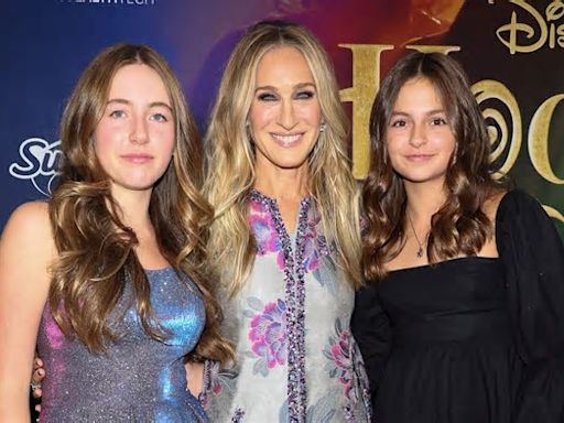 Sarah Jessica Parker lehrt ihren Töchtern Spaß am Essen!