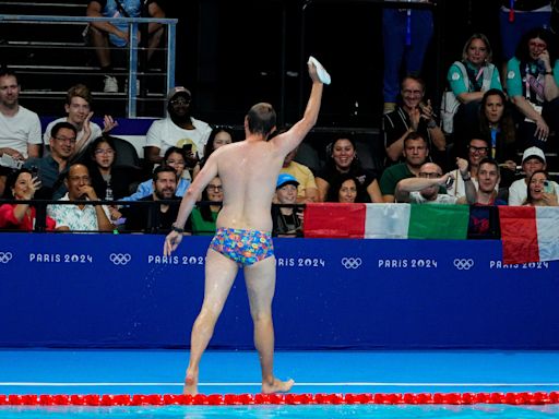 Meet 'Bob the Cap Catcher': Speedo-clad man saves the day at Olympic swimming event