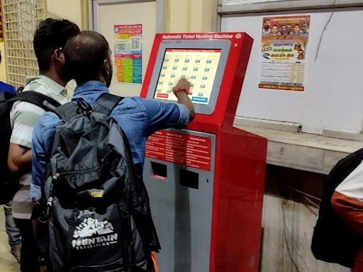 Geo fencing limit removed on booking paperless tickets via UTS-on-mobile app for train travellers