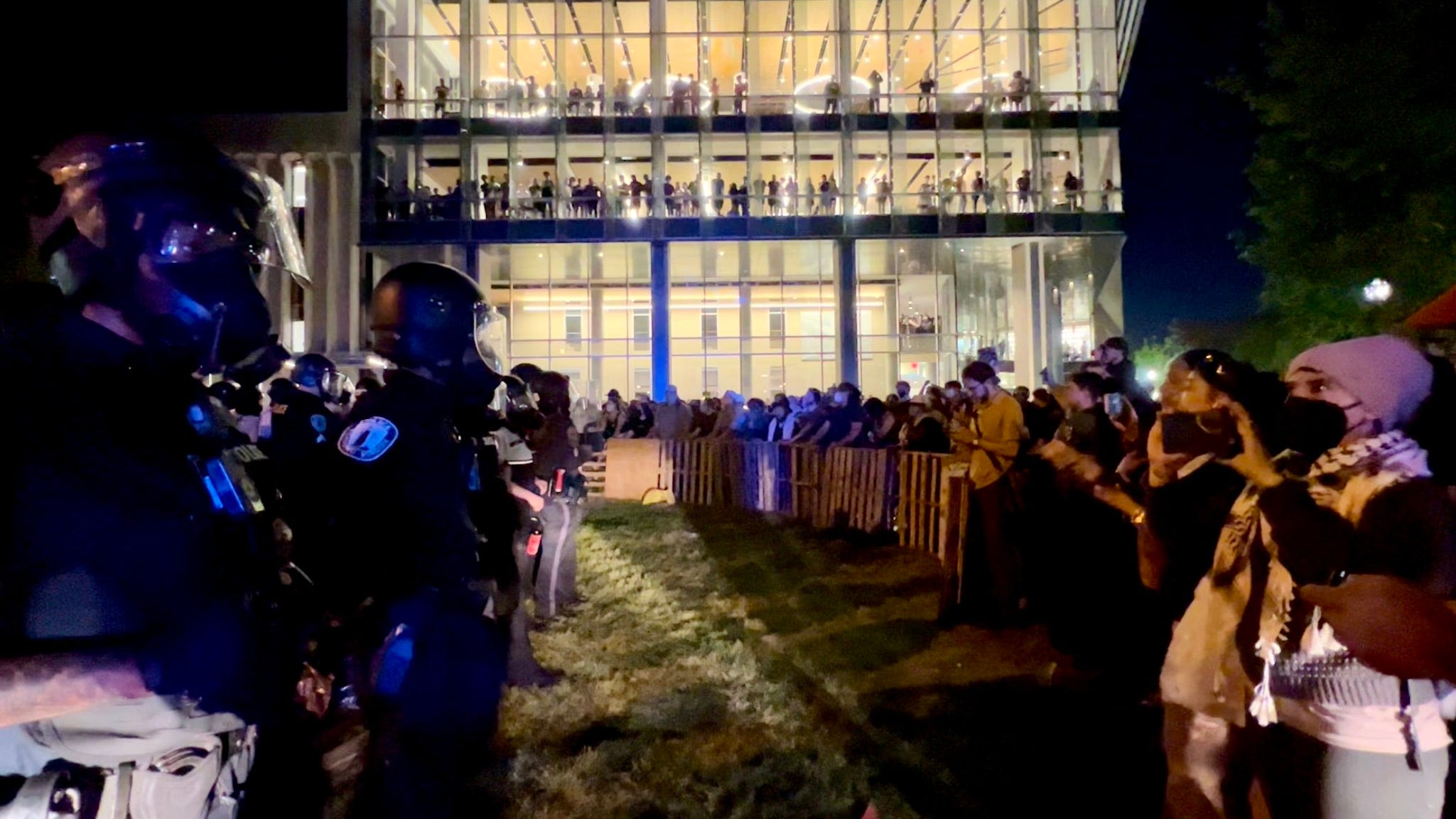 Students, faculty speak out after police arrest, pepper spray peaceful protestors at VCU