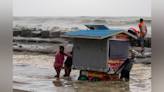 17 killed and over 1 million evacuated as Cyclone Remal lashes South Asia - Boston News, Weather, Sports | WHDH 7News