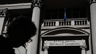 Ministro confirma que Argentina mandou ouro do banco central para o exterior