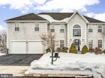 118 Walker Dr, Northampton PA 18067