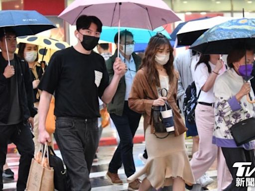 母親節變天倒數！鋒面報到雨區擴 雷雨狂炸「低溫探20度」