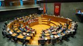 El Parlamento de Navarra exige a Israel el final de la invasión de Gaza y muestra su apoyo al movimiento estudiantil