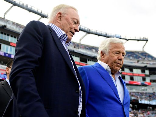 Robert Kraft reportedly wants to know why Jerry Jones is in the Pro Football Hall of Fame and he isn't