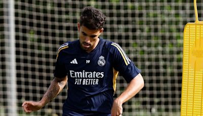 Real Madrid midfielder to speak with club in bid to secure exit