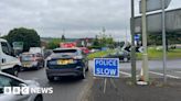 Leatherhead: Oil spillage closes roads around M25