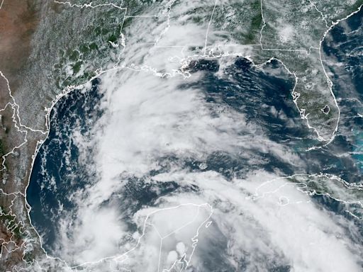 Baja presión amenaza a México y Texas (EEUU) y puede ser la primera tormenta del Atlántico