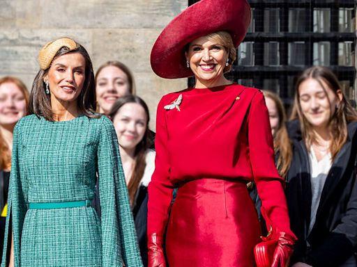 La conexión de los looks de las reinas en Países Bajos con Matilde de Bélgica y María Teresa de Luxemburgo