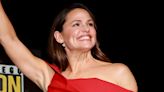 Jennifer Garner Got Stuck In An Elevator At Comic-Con For Over An Hour & Sang Madonna’s ‘Like A Prayer...