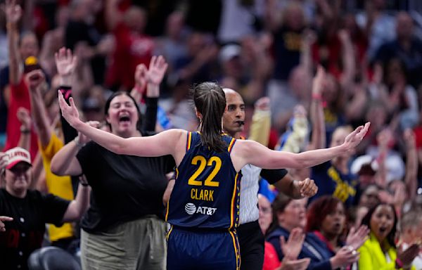 Caitlin Clark scores career-high 35 points to pass Seimone Augustus for most points in a rookie season