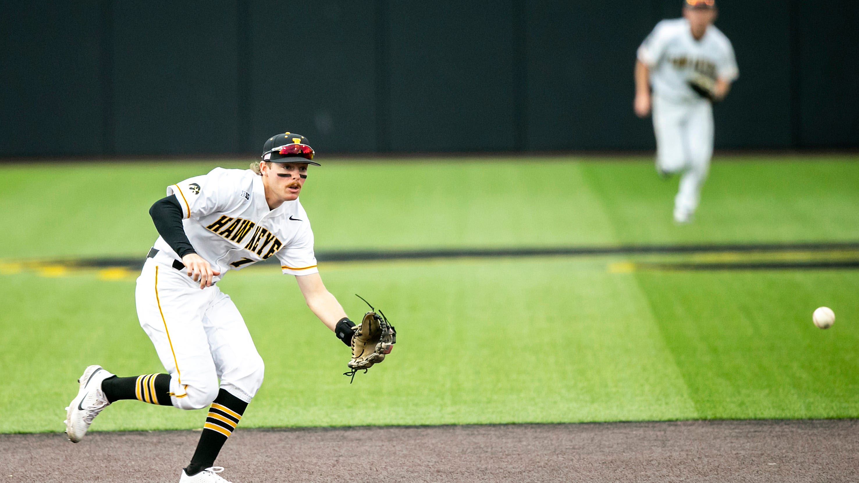 Turbulent Iowa baseball season still has a little left on the table