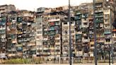 Kowloon, la ciudad amurallada que llegó a ser el lugar más poblado del mundo a finales del siglo XX