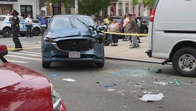 1 woman dead, 1 injured after being struck by vehicle in Bushwick; driver flees on foot: police