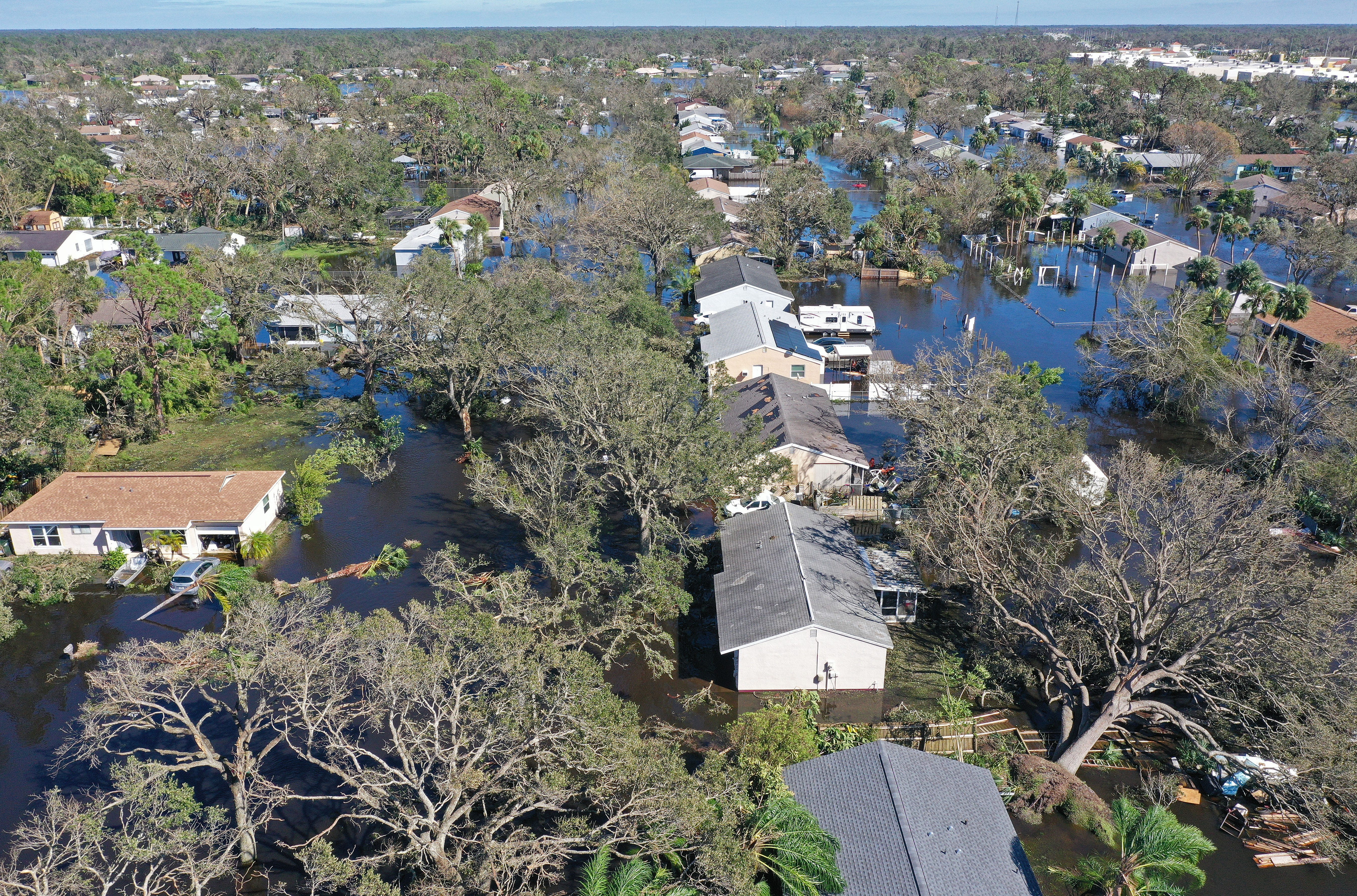 Evacuations, flooding and shattered windows. What to know for hurricane season in Sarasota