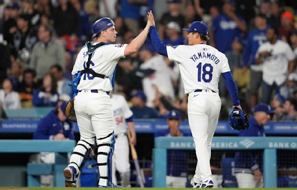 Yoshinobu Yamamoto and the Dodgers get back to winning with a 4-1 victory over the Rockies