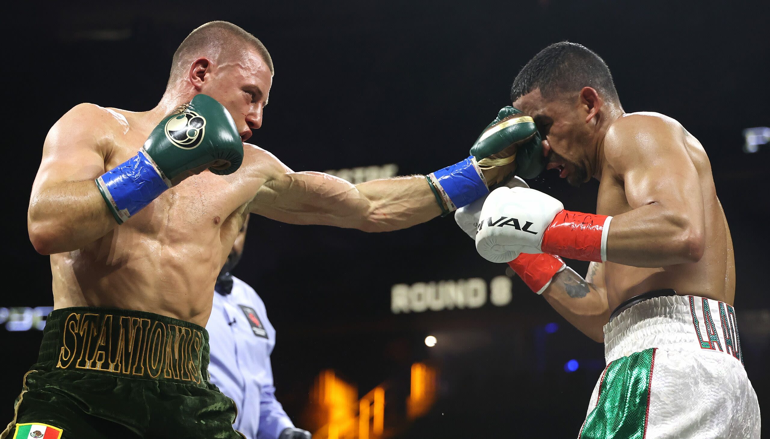 Eimantas Stanionis defeats Gabriel Maestre by a one-sided decision