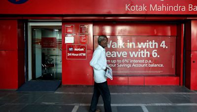 India Kotak Mahindra Bank's Q1 net profit jumps 81% in April-June