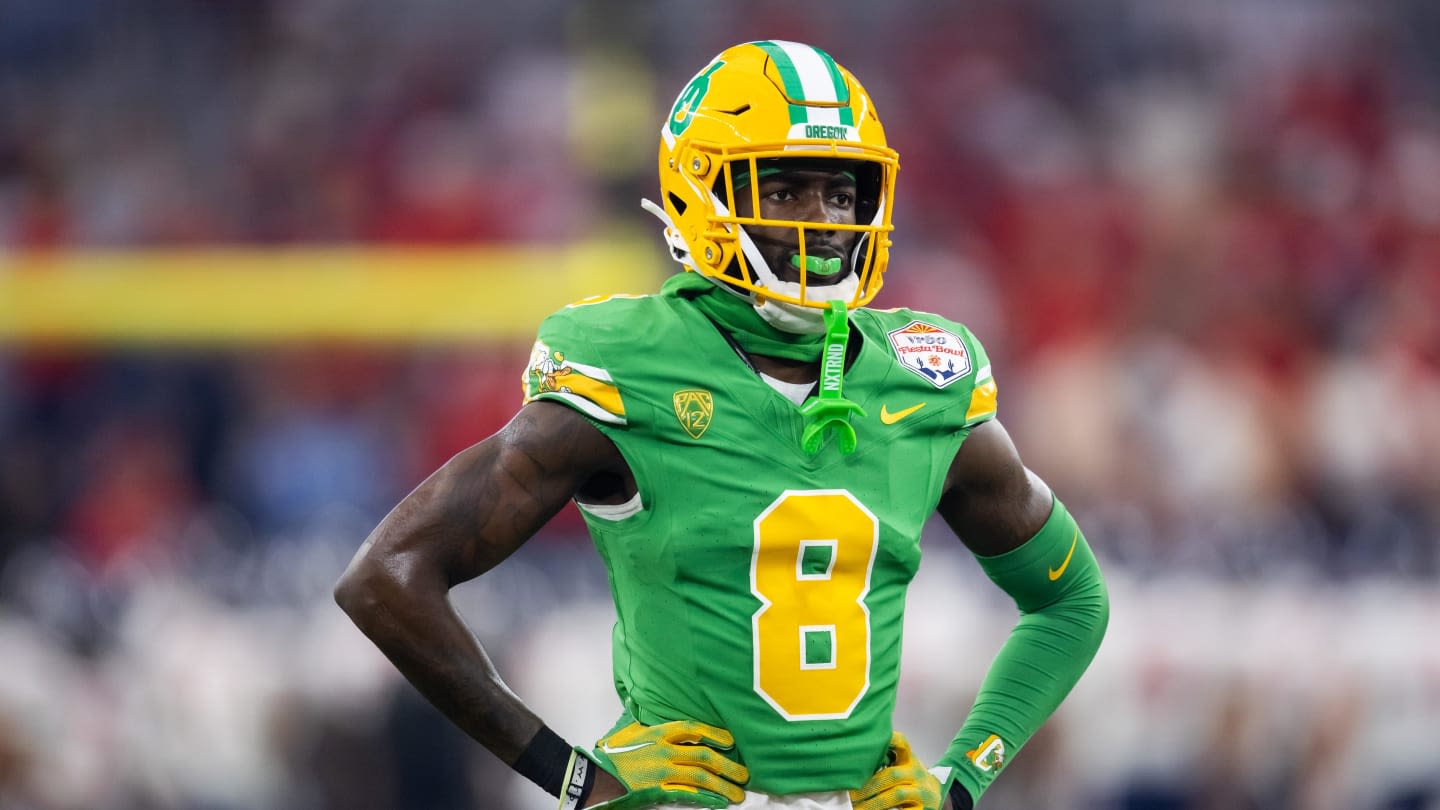 Oregon Ducks CB Dontae Manning Reveals Team's Mindset: 'Went to See the Doctor'