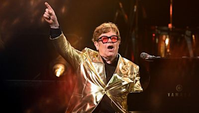 Elton John Returns To The Top 10 In The U.S.