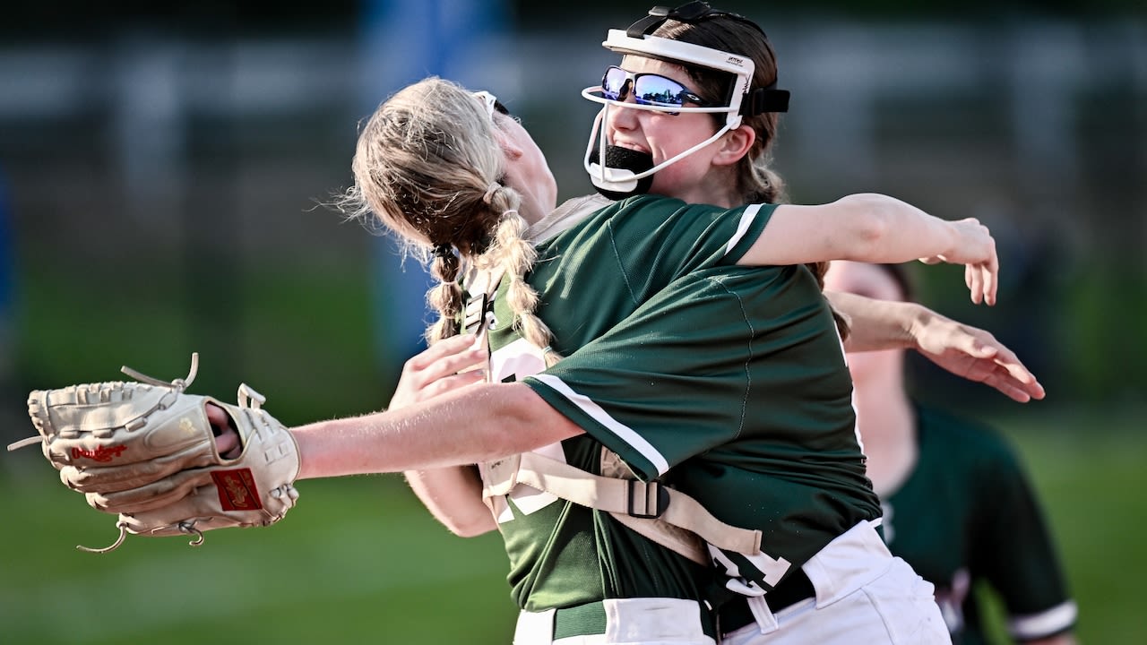 Small ball, Waddell’s big day help DePaul softball ascend back atop Passaic County