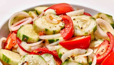 This Mom-Approved Cucumber Tomato Salad Is The Perfect Recipe For August