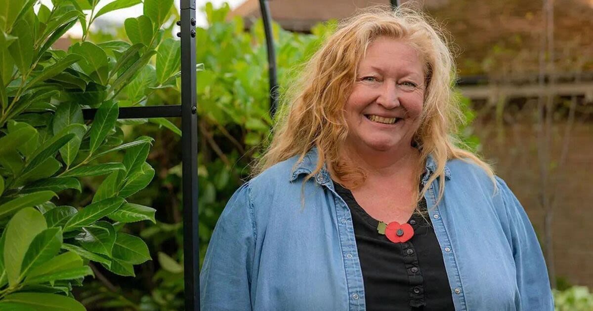 Ground Force's Charlie Dimmock flooded with support as she transforms career