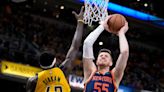 Isaiah Hartenstein’s historic rebounding effort ‘huge’ for Knicks in Game 5 win vs. Pacers