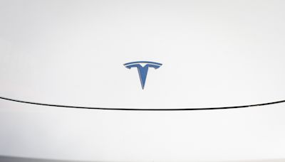 Las acciones de Tesla se disparan un 17 % en reacción al viaje de Musk a China