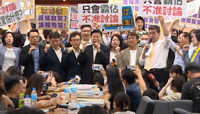 審選罷法延燒！ 藍轟綠囚禁「議事員」再諷淪詐騙集團