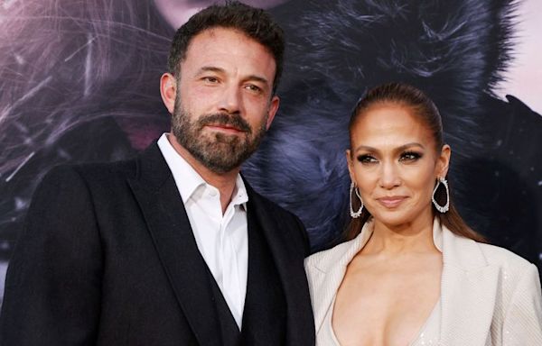Jennifer Lopez responds to question about Ben Affleck, and it is a reminder of their decades of love in the spotlight