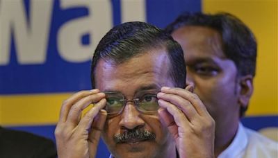 More than 150 lawyers write to CJI, raise ‘conflict of interest’ issue against Delhi High Court judge for hearing EDs plea against Kejriwal