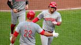 Lodolo cruises through 7 innings for 5th straight win, Reds' 2-1 win over Pirates