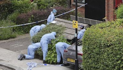 UK Cops Arrest Man Over Bodies Found In Dumped Suitcases, Find More Human Remains In West London Flat - News18