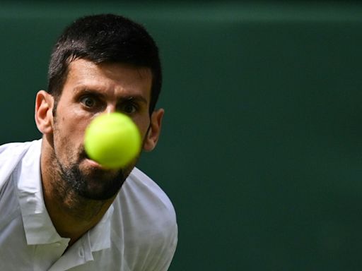 Djokovic battles to save legacy of Wimbledon's golden generation