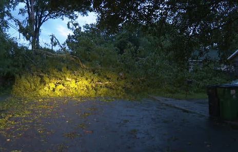 School closures in Mecklenburg, Gaston, and Lincoln counties after strong storms