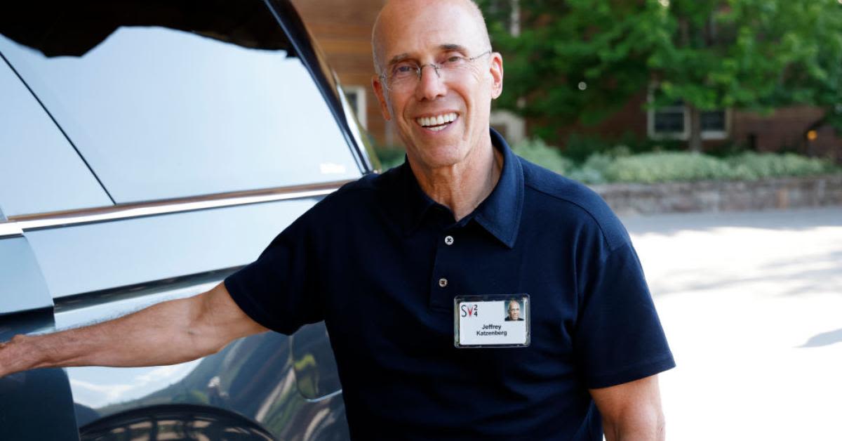 Democrat donor Jeffrey Katzenberg refutes report that he warned Biden donor cash is drying up