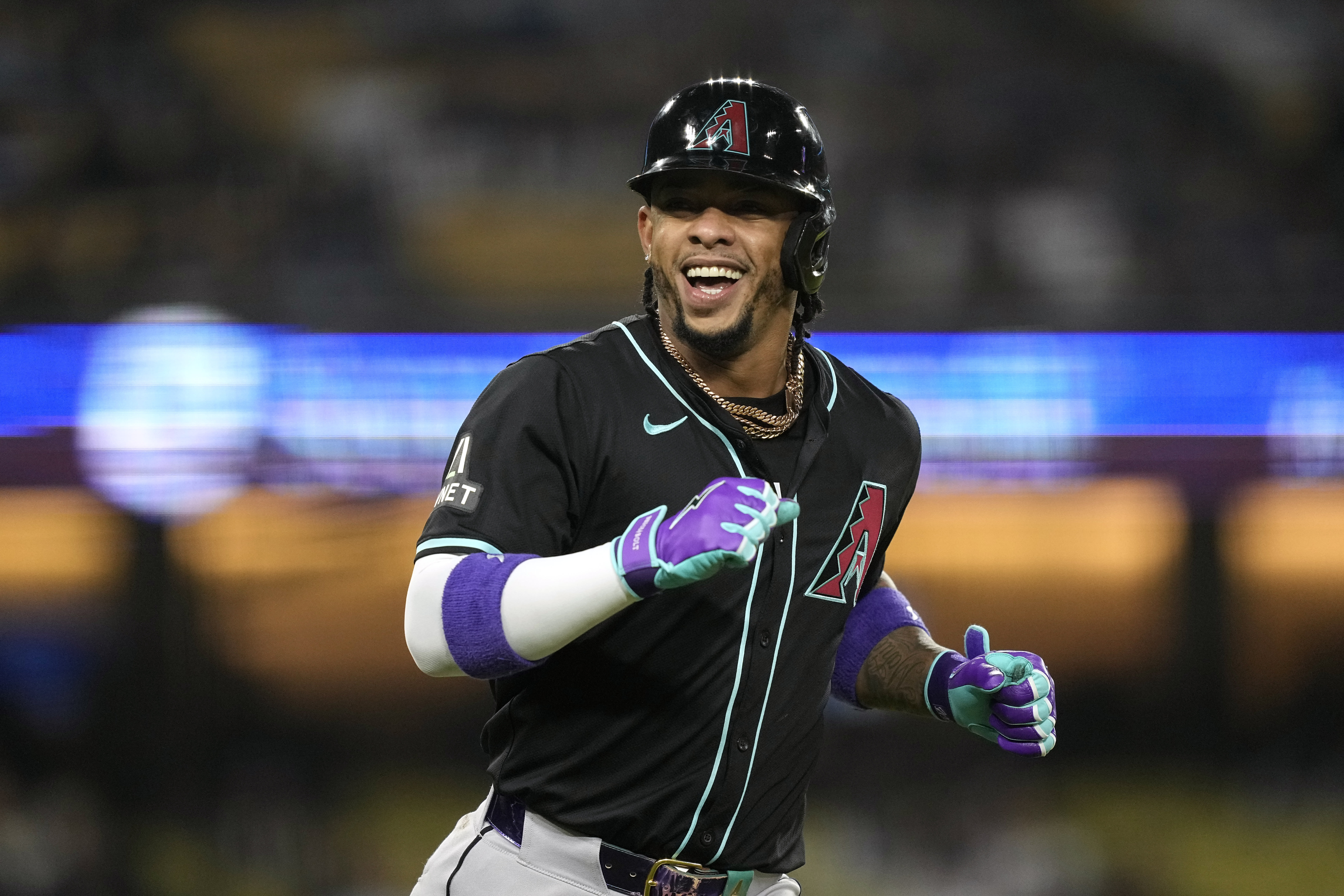 Walker, Marte homer and D-backs beat Dodgers 6-0 for 1st series win at Dodger Stadium since 2018